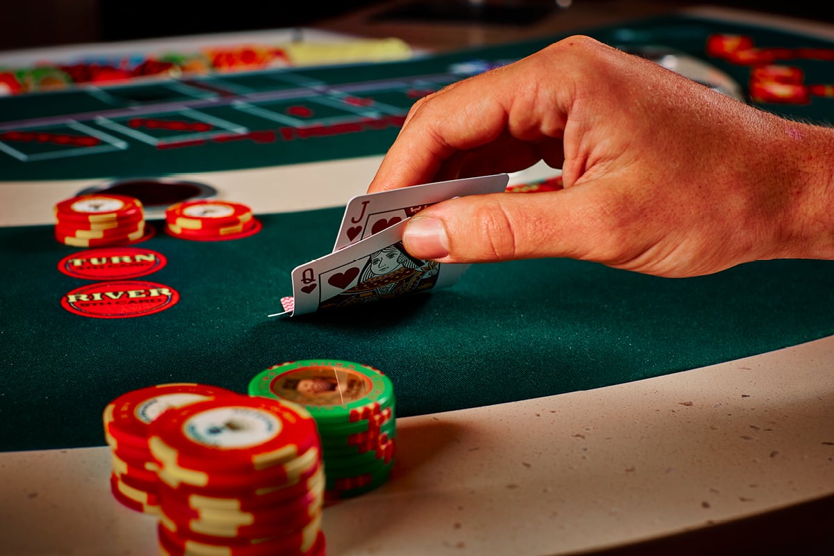 Tips bermain poker dengan bankroll sehat
